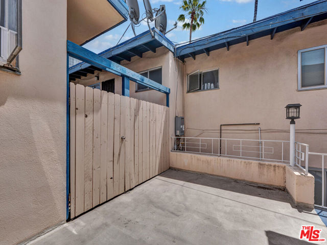 5401 Thornburn Street, Los Angeles CA: https://media.crmls.org/mediaz/52d89e44-54c5-4a28-9f87-f810943443d1.jpg