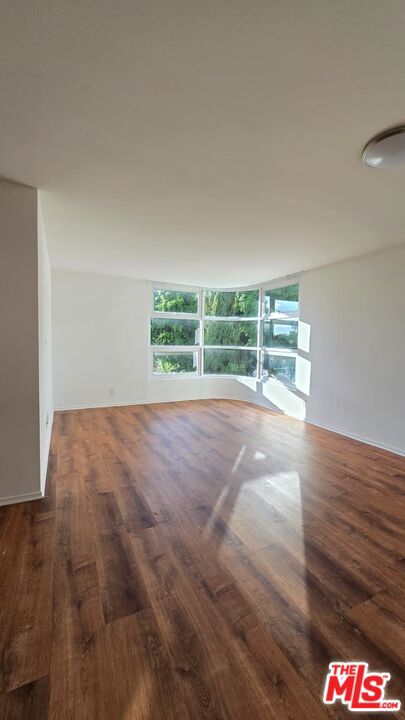  Income Home for Sale in Los Angeles, California