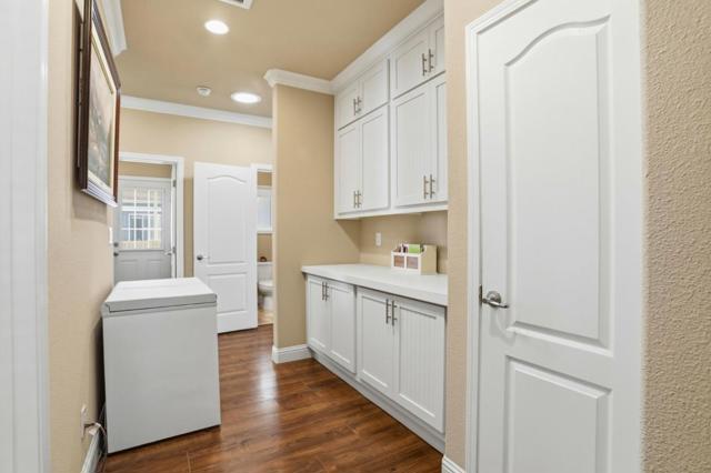 1111 Moorse Avenue, Sunnyvale CA: https://media.crmls.org/mediaz/52d94611-cb50-4517-9038-1dec1a125021.jpg