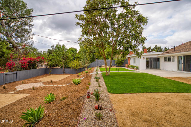 Detail Gallery Image 33 of 40 For 1844 Berkshire Dr, Thousand Oaks,  CA 91362 - 3 Beds | 2 Baths