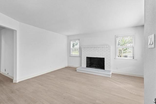 2363 Pleasant Acres Drive, San Jose CA: https://media.crmls.org/mediaz/52daebb3-507d-4e06-b01e-08341d28e1b9.jpg