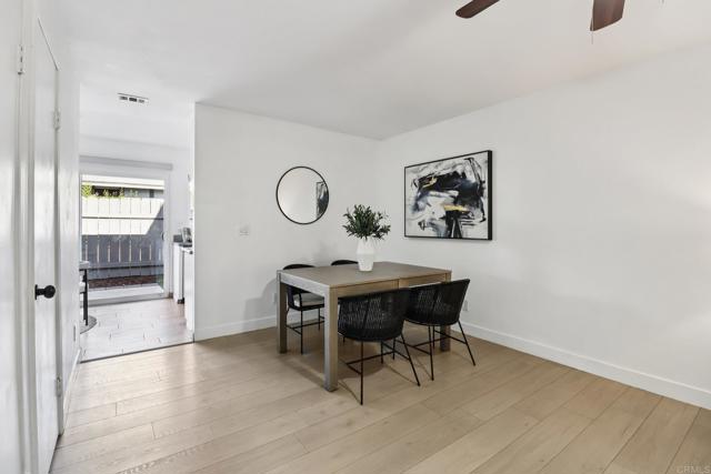 Detail Gallery Image 9 of 28 For 3434 Seabreeze Walk, Oceanside,  CA 92056 - 2 Beds | 1 Baths