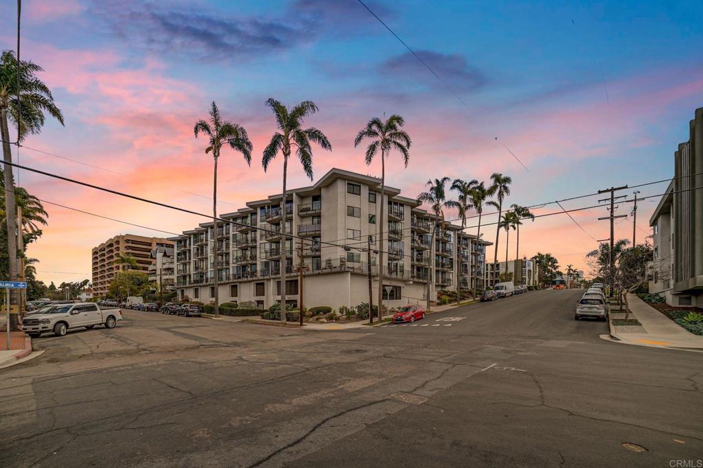 2414 Front Street 16