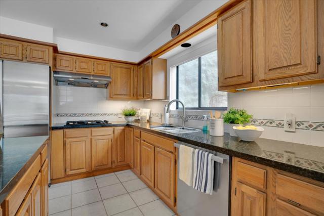 141 Santa Clara Street, Brisbane CA: https://media.crmls.org/mediaz/52de10ed-d495-4b29-b56b-d9195900387c.jpg