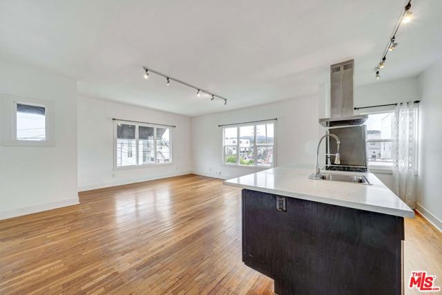 1216 N Kenmore Avenue, Los Angeles CA: https://media.crmls.org/mediaz/52df7c28-640f-40ee-85ac-db3fa9da0058.jpg