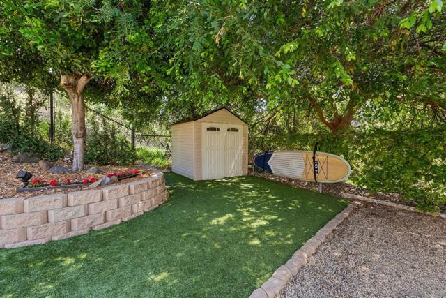 Image 34 of 53 For 1839 Avocado