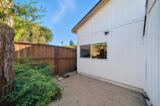 320 N Ellsworth Avenue, San Mateo CA: https://media.crmls.org/mediaz/52e362b5-9518-408e-9ec3-4dc36e3e0320.jpg