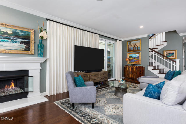 Detail Gallery Image 8 of 36 For 411 22nd St, Huntington Beach,  CA 92648 - 3 Beds | 3 Baths