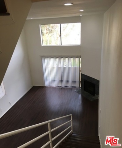 3712 Evans Street, Los Angeles CA: https://media.crmls.org/mediaz/52e3e7ce-44e1-4b74-9483-7f033855811b.jpg