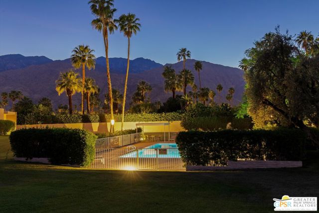 1845 S La Paloma, Palm Springs, CA 92264
