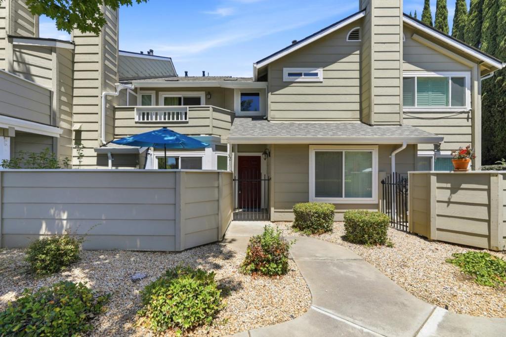 32 Cherry Crest Lane