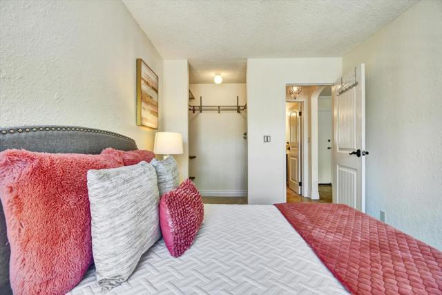 395 Imperial Way, Daly City CA: https://media.crmls.org/mediaz/52e89061-6dc9-441a-9b94-68aab1150a96.jpg
