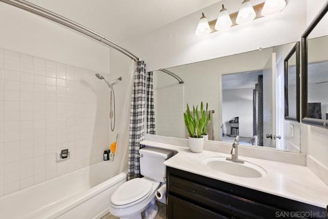 3719 Balboa Ter, San Diego CA: https://media.crmls.org/mediaz/52e899f5-bf73-49e9-a6f1-49c05688f88a.jpg