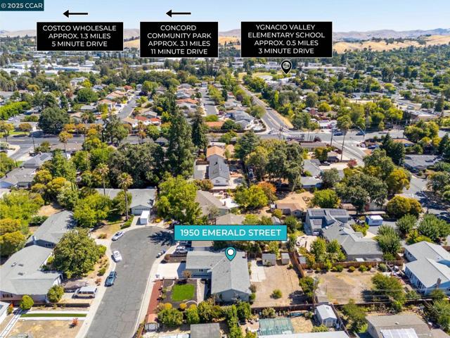 1950 Emerald St, Concord CA: https://media.crmls.org/mediaz/52e9b2ee-ac95-4104-8397-2f72c1210668.jpg