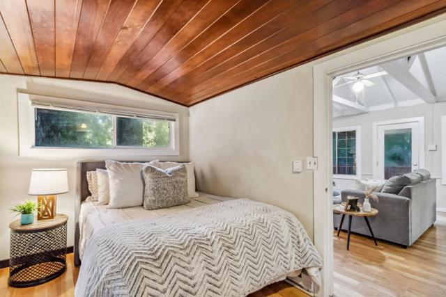 130 Hillside Way, Boulder Creek CA: https://media.crmls.org/mediaz/52ea8ddb-29af-444a-b6b0-3bd01cb71bb7.jpg