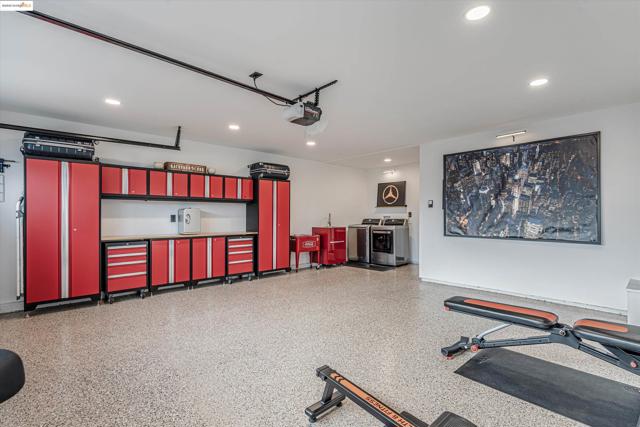 790 Britannia Dr., Vallejo CA: https://media.crmls.org/mediaz/52ea95ad-dffd-4583-ae18-4923f1558141.jpg