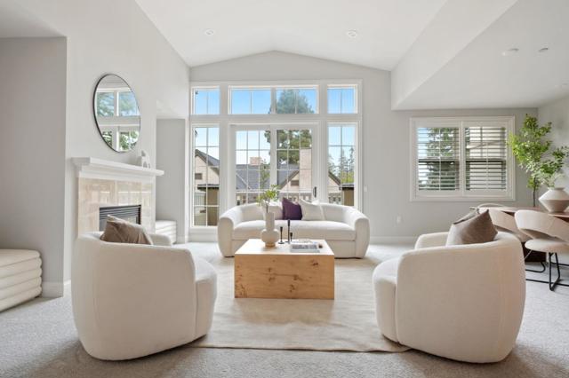 315 Homer Avenue, Palo Alto CA: https://media.crmls.org/mediaz/52eaee1f-ff1a-47a5-a527-c7cc39d7ec89.jpg