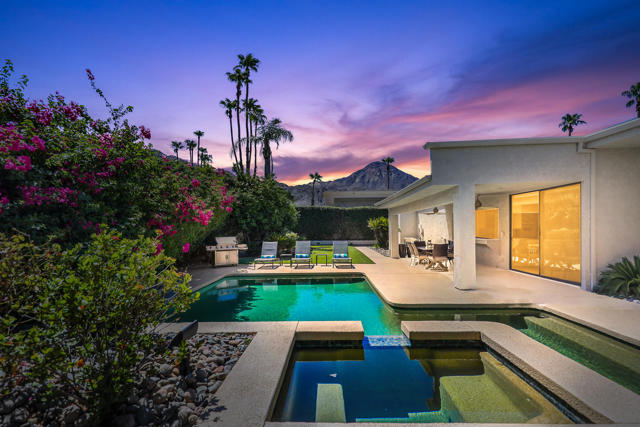 45550 Navajo Road, Indian Wells CA: https://media.crmls.org/mediaz/52eca80c-9761-4c35-99b5-c953405708b4.jpg