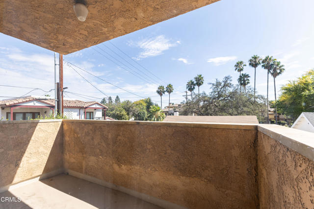 Detail Gallery Image 9 of 18 For 120 S Sierra Madre Bld #204,  Pasadena,  CA 91107 - 2 Beds | 2 Baths
