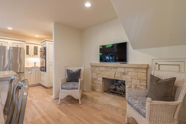 0 Casanova 4 NW of 13th Street, Carmel CA: https://media.crmls.org/mediaz/52ed8ccc-d929-4068-bcd4-737796d2b592.jpg