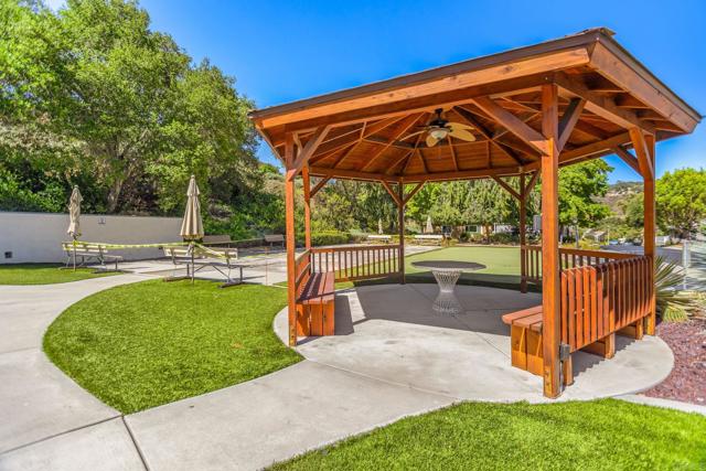 Detail Gallery Image 27 of 33 For 8975 Lawrence Welk #146,  Escondido,  CA 92026 - 2 Beds | 2 Baths