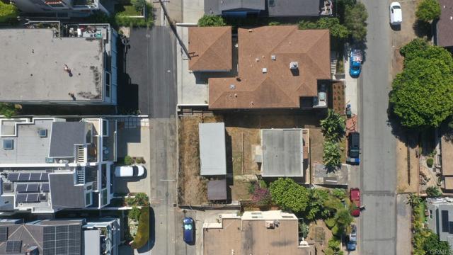 2311 Montgomery Avenue, Cardiff by the Sea CA: https://media.crmls.org/mediaz/52eda49f-1d98-4efd-94dd-a024ebaca9dd.jpg