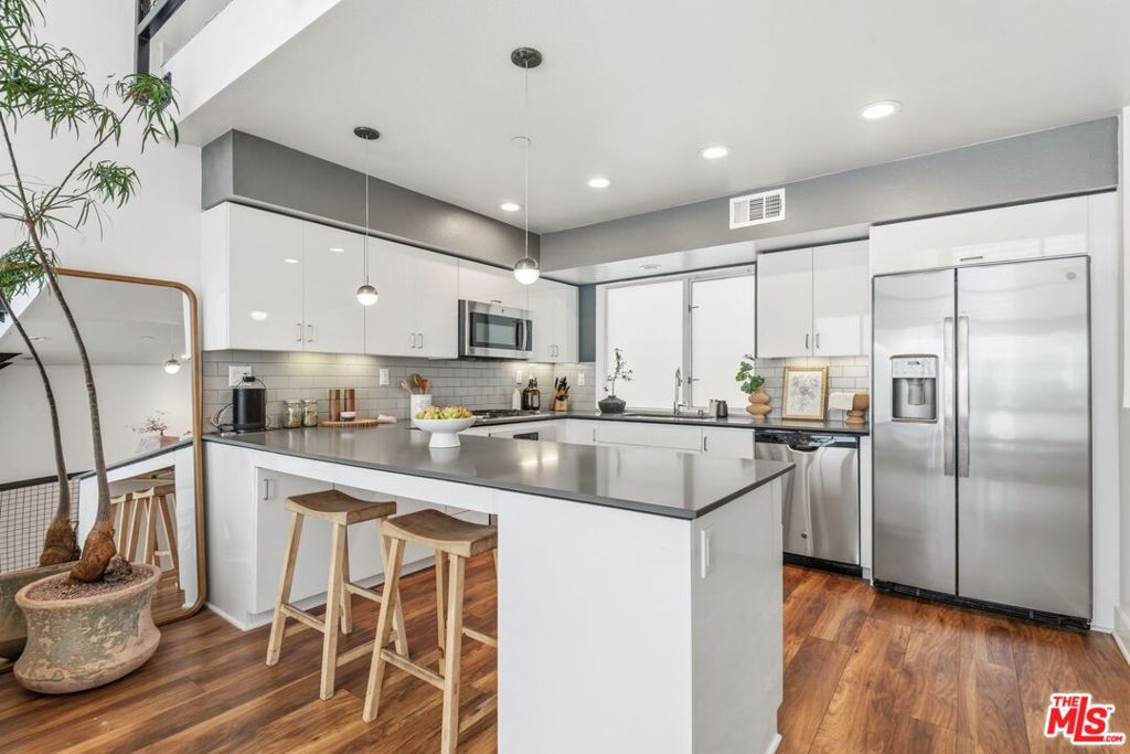 MLS #26852935 image #9