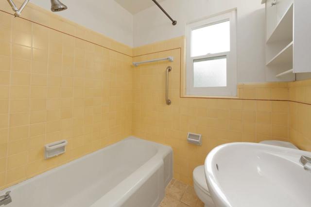 250 Fernando Avenue, Palo Alto CA: https://media.crmls.org/mediaz/52ef5d36-a548-4db7-b1b5-57ed865a4eea.jpg