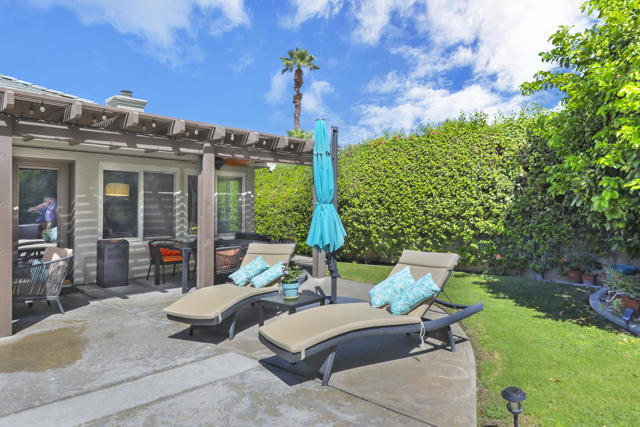 58 Sutton Place E, Palm Desert, CA 92211