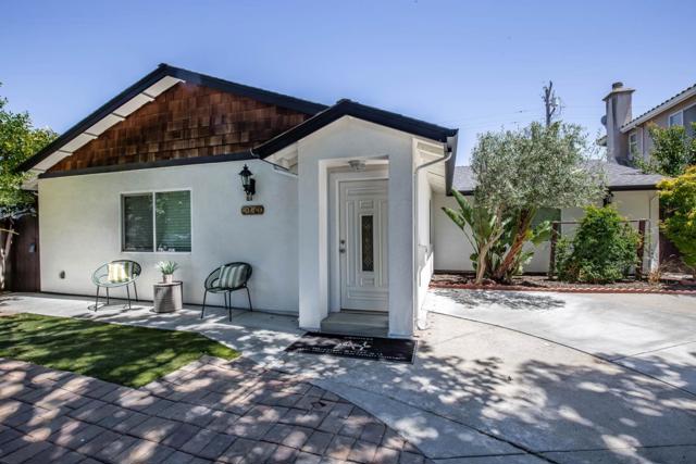 10250 Calvert Drive, Cupertino CA: https://media.crmls.org/mediaz/52f0bf53-0843-4131-bf3b-0a8a12acf580.jpg