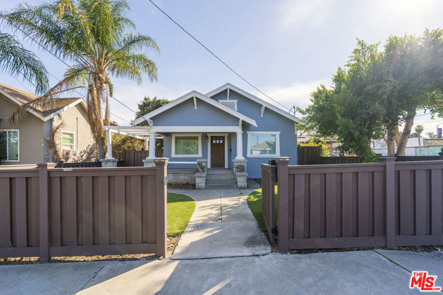 669 W Sepulveda Street, San Pedro CA: https://media.crmls.org/mediaz/52f0fcb4-44c5-46d5-95a9-cf2a4fe33890.jpg