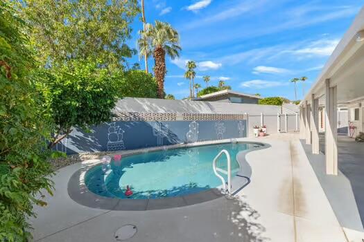 71695 Tunis Road, Rancho Mirage, CA 92270