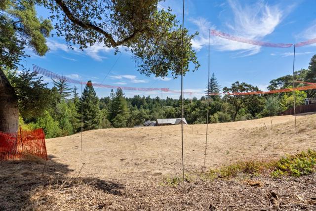 42 Santa Maria Avenue, Portola Valley CA: https://media.crmls.org/mediaz/52f31884-9f81-4dd1-8edc-a2859e866341.jpg