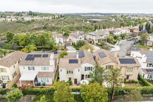 5621 Shasta Daisy Trl, San Diego CA: https://media.crmls.org/mediaz/52f388f9-8f73-4a3b-ae77-3a43c4ad515e.jpg