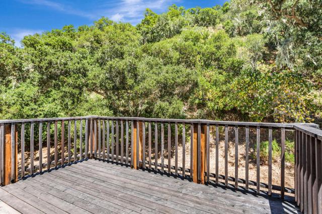 60 Toyon Way, Carmel Valley CA: https://media.crmls.org/mediaz/52f47f11-24eb-4669-b21b-4b4be736149e.jpg