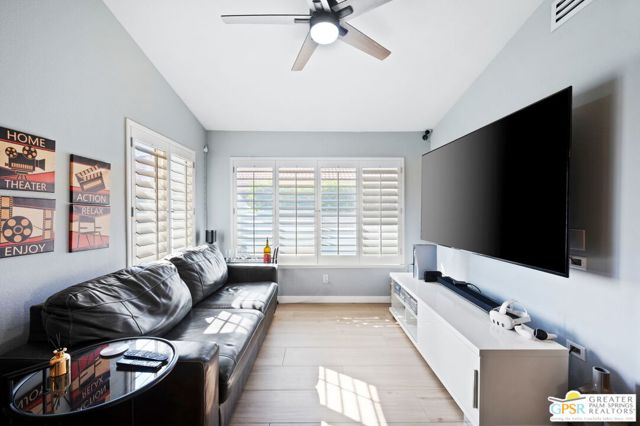 39141 Sweetwater Drive, Palm Desert CA: https://media.crmls.org/mediaz/52f6187a-6815-4093-a954-6f8a3cf2b203.jpg