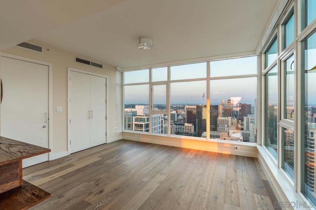 1205 Pacific Hwy - photo 14