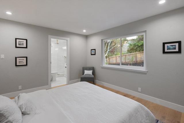 1560 Alturas Drive, Burlingame CA: https://media.crmls.org/mediaz/52f91639-b3d4-487b-adda-9265b0819a9f.jpg