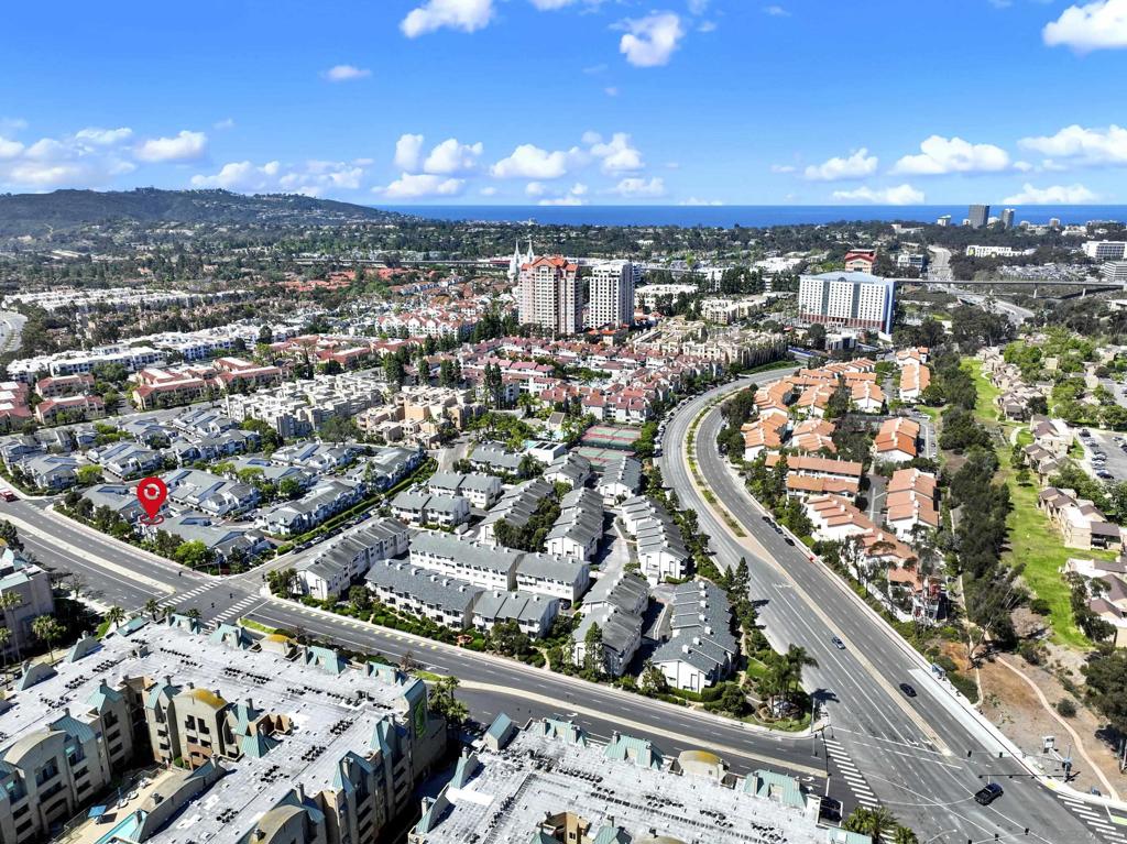 8878 Regents Road - photo 12