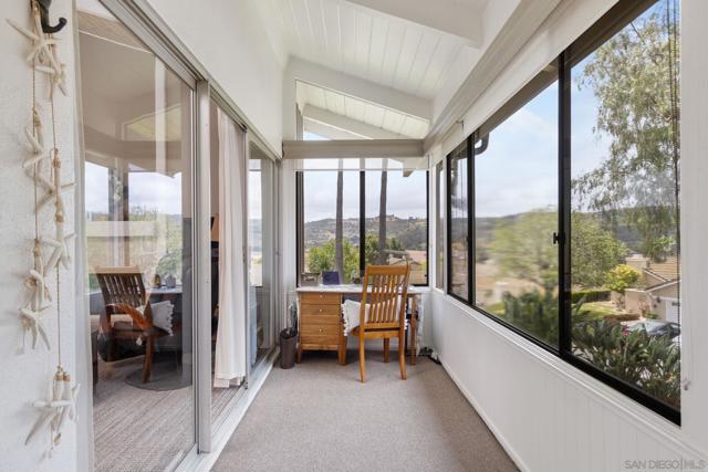 24 Via Alta Vis, Bonsall CA: https://media.crmls.org/mediaz/52fabfe7-3b4f-407e-85b1-1ef710a460cb.jpg