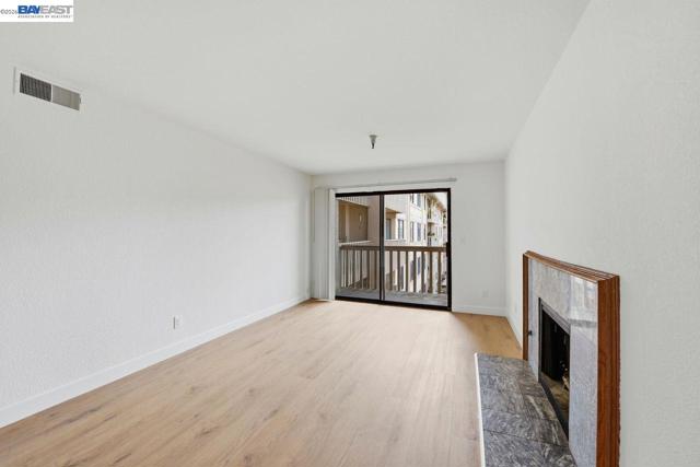 Image 5 of 37 For 1400 Carpentier St  315