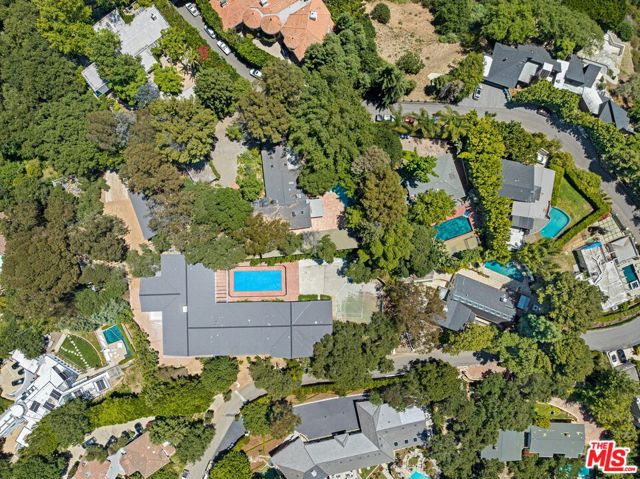 9669 Oak Pass Road, Beverly Hills, California 90210, 8 Bedrooms Bedrooms, ,13 BathroomsBathrooms,Single Family Residence,For Sale,Oak Pass,23301225