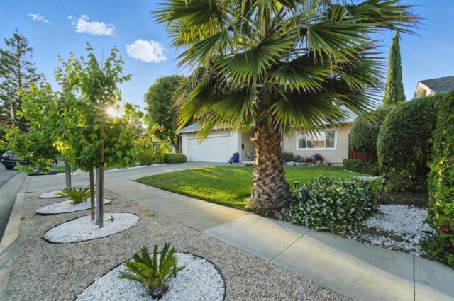 3821 Abbey Court, Campbell CA: https://media.crmls.org/mediaz/52fbd3b5-ef75-4857-ba4a-7342ddb795e2.jpg