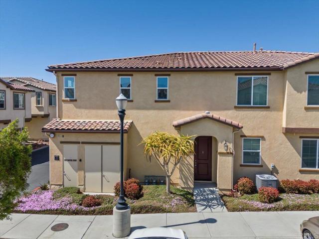 Detail Gallery Image 1 of 1 For 1715 Cal Orchid Pl #1,  Chula Vista,  CA 91913 - 2 Beds | 2 Baths