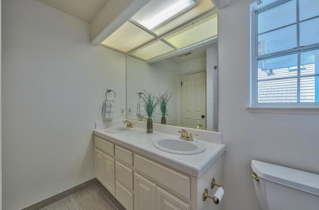 Image 36 of 53 For 24125 Mallard Court