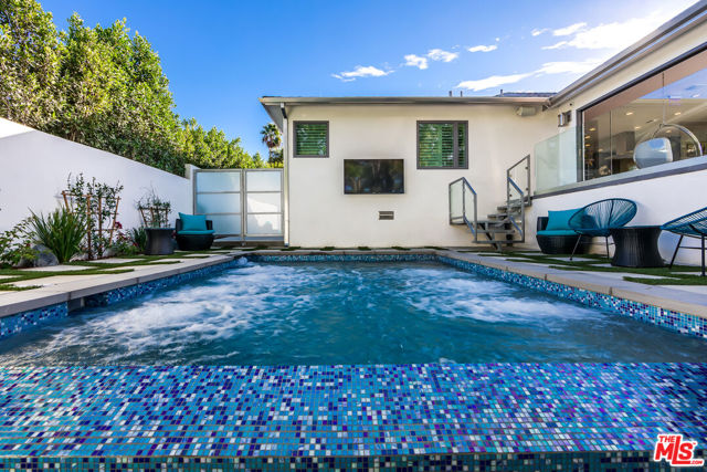 3490 Wonder View Place, Los Angeles CA: https://media.crmls.org/mediaz/52ff1a4c-7c06-4edb-a635-4287f5dfefbe.jpg