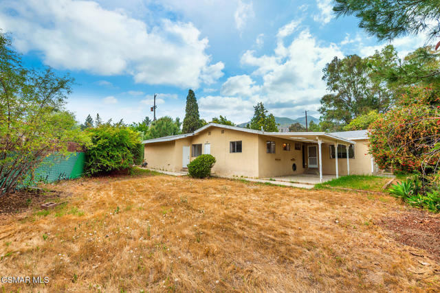 15546 Olden Street, Sylmar CA: https://media.crmls.org/mediaz/52ff784c-433e-41e8-b853-efb16e8cdf55.jpg
