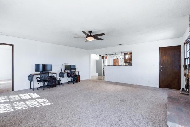 Detail Gallery Image 17 of 45 For 7851 Parma Ln, San Diego,  CA 92126 - 4 Beds | 2 Baths