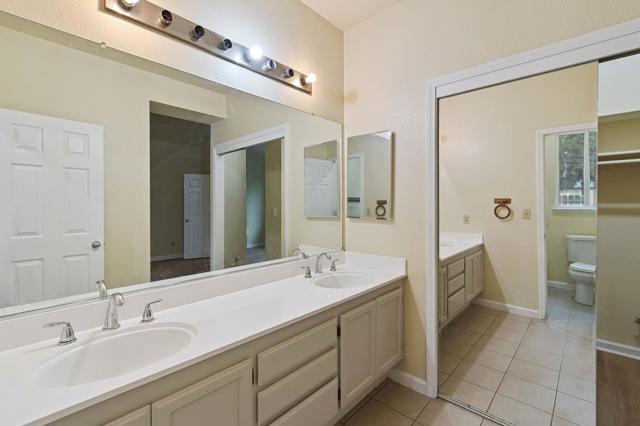 110 Walnut Meadows Court, Oakley CA: https://media.crmls.org/mediaz/53003315-ce71-48b9-9dd4-0769e46eef1b.jpg