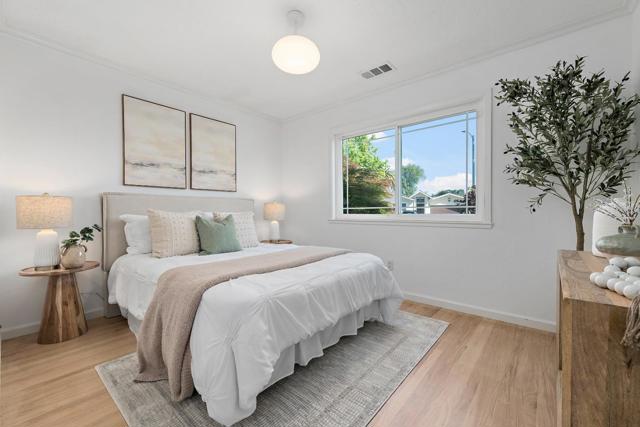 728 Glencoe Court, Sunnyvale CA: https://media.crmls.org/mediaz/53006808-8d65-4489-b0e3-854cfd192a55.jpg